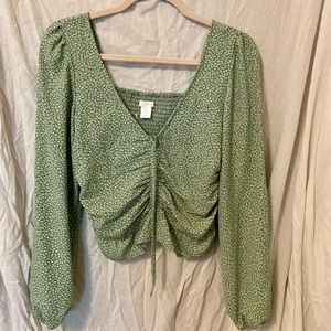 floral green blouse!